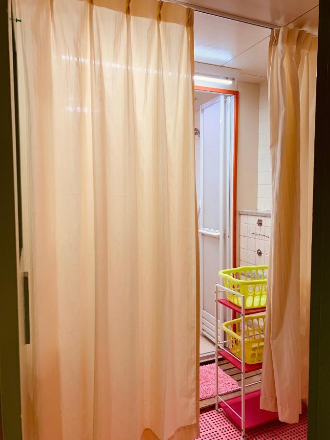 Guesthouse Shiawase Eki Fukuoka  Exterior foto